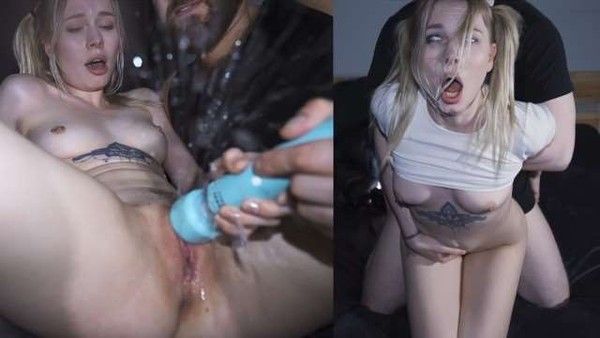 EXTREMESQUIRT 被2个家伙像玩具一样使用让她像喷泉一样喷水