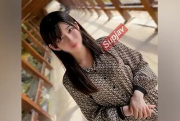 FC2PPV 3732924 首次无码 清纯白皙美女