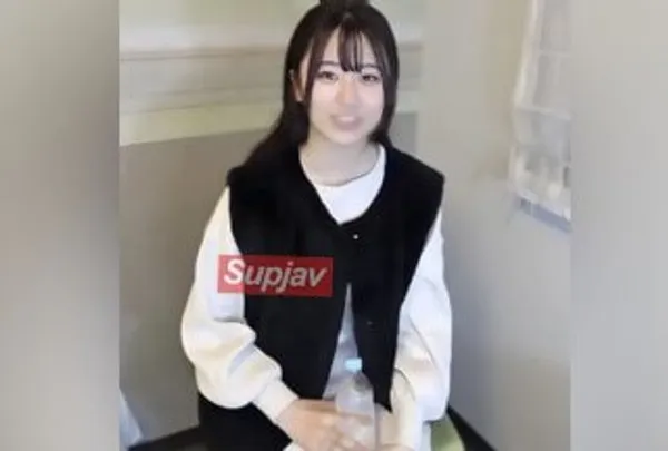 FC2PPV 3798312 无码中出 爱娇美乳J●狂乱高潮