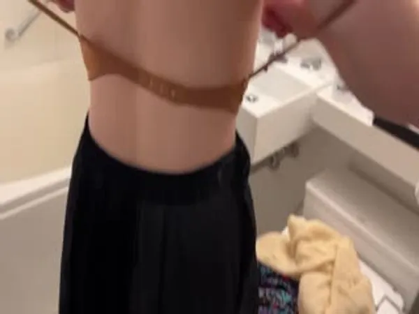 有人妻有子的护工加奈子 黑人巨根小鸡红脸绝顶中出
