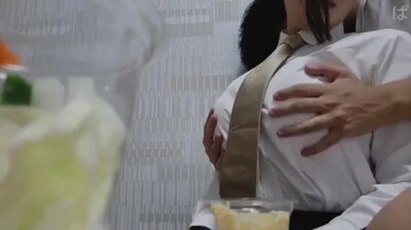 【個撮】県立普通科③高身長巨乳少女。自宅に連れ込みハイメ撮り 第1集