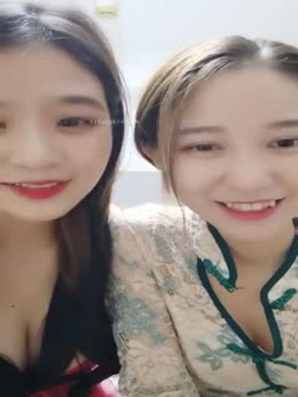 紫贤 刺激女同合集 青春美少女激情互动