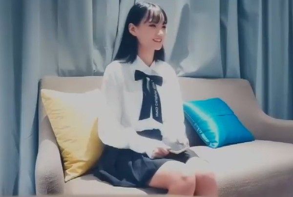 很主动的妹子 素人主动追求心仪对象酒店自然互动