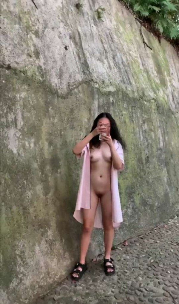 户外露出k 素人野外车内大胆露出