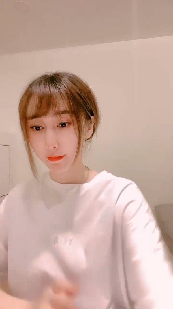 9分颜值甜美女神情趣内衣自慰