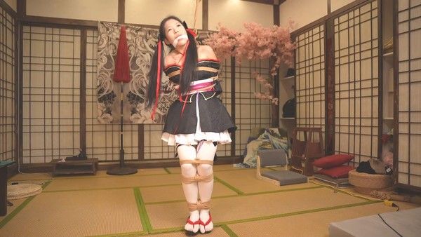 【哈莉奎因】影棚猎艳-娃娃cos夜夜机巧少女不会受伤下