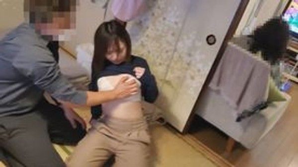 自宅访问 祖母背后压抑颤抖连续中出