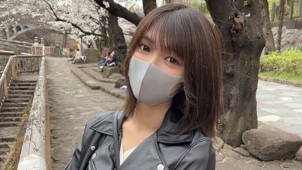 PPV-2792171 素颜初拍无码 首次记录不擅长表达爱意的青涩少女