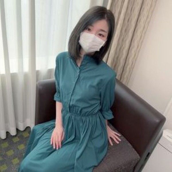 FC2 PPV-2979703 再会清纯美女 意外重逢的纯真旅程