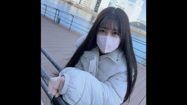 初撮影公然猥褻が興奮するの可愛い顔して特殊な性癖をもった美人