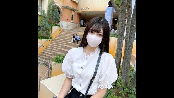 初撮影個数限定無修正捕まえた美女は坂道系のツンデレ女子大生