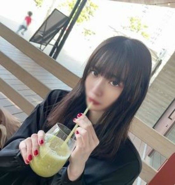 晒し学費が払えず生活に苦しむスタイル抜群の女子大生