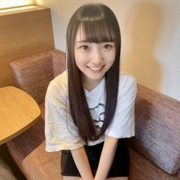 センチ美白小柄なキレかわ未来ちゃんの奥の奥まで大量中出し