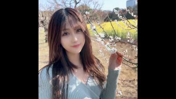 初撮影顔出し長身美脚でモデル級のプロポーション美しい