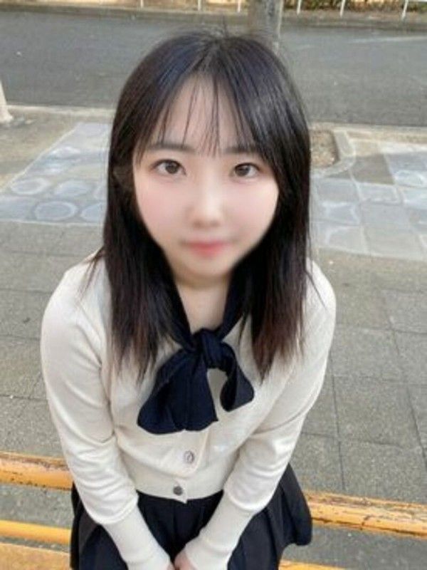 FC精品无码 PPV 作品α 初撮り 纯真直率女孩まみ首次拍摄