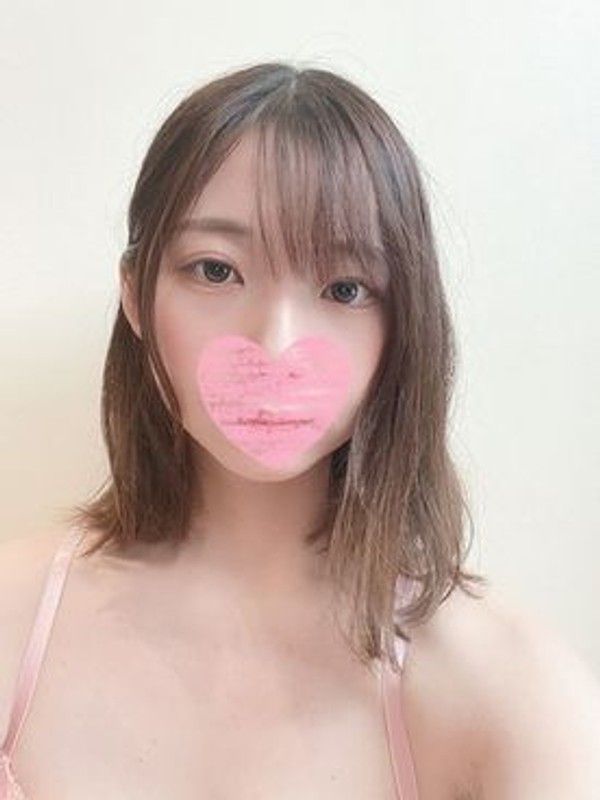 保育士大阴蒂 脸部私密部位承接精液