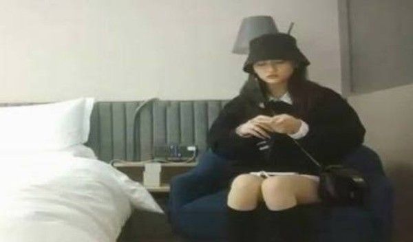 1.02更，怼温柔可人的御姐惹怒观众